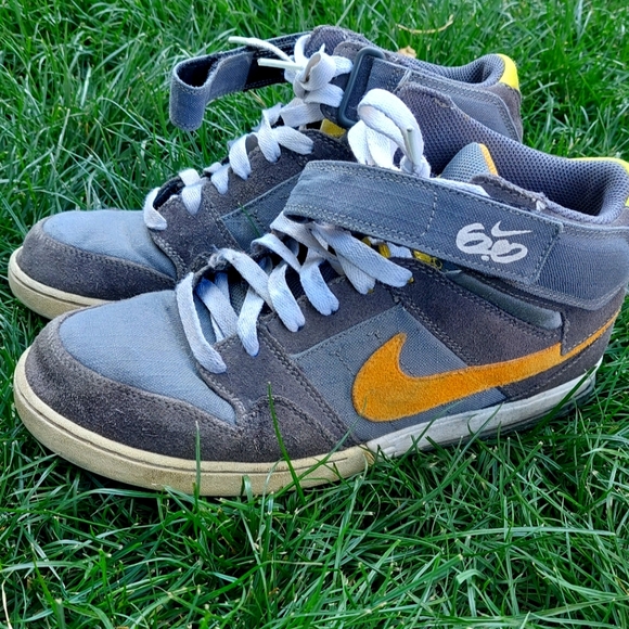 Nike Other - Men Nike high tops